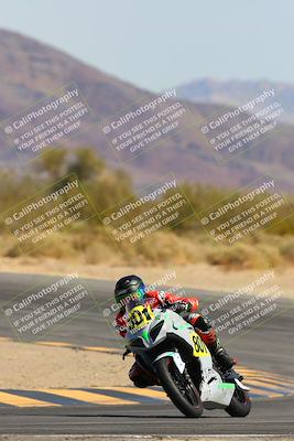 media/Mar-21-2025-CVMA Friday Practice (Fri) [[30cd4fe323]]/5-Racer 4/Session 3 (Turn 10)/